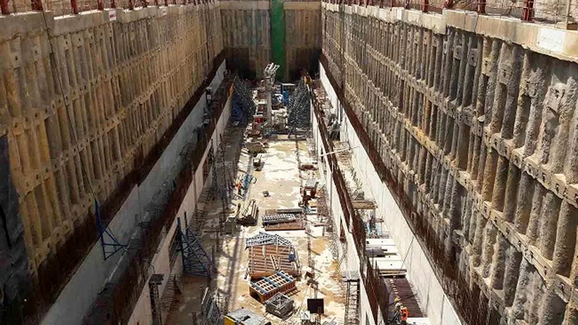 Excavación protegida con pilotes secantes